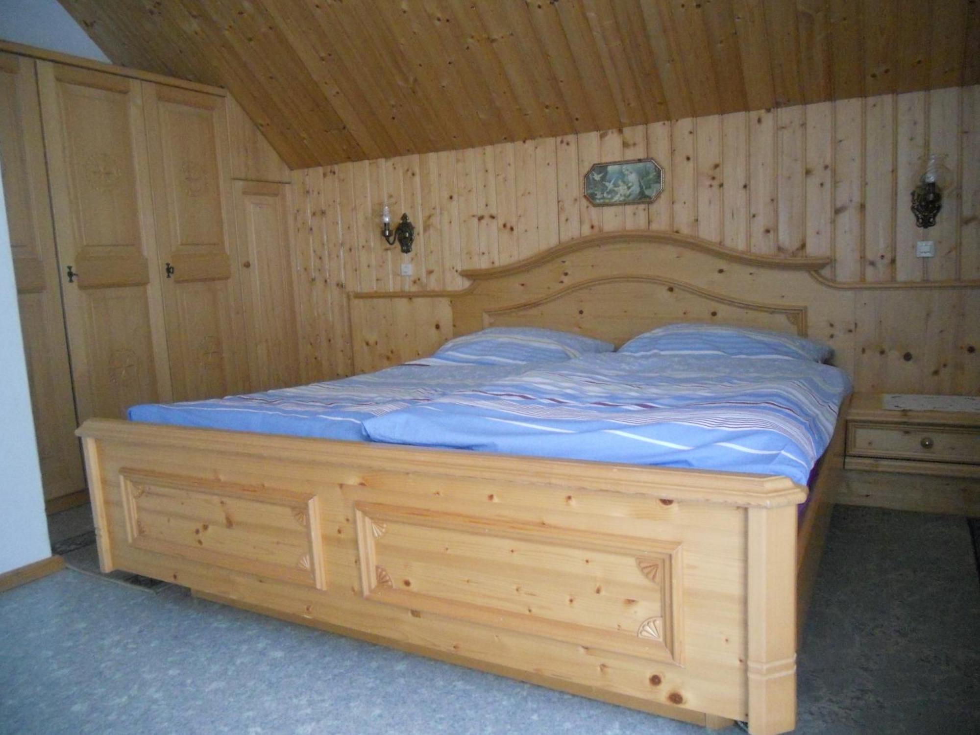 Ferienwohnungen/Holiday Apartments Lederer Reisach エクステリア 写真